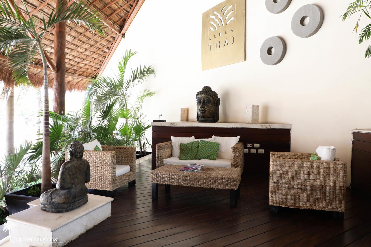 Aldea Thai By Blue Oceanfront Playa del Carmen Bagian luar foto