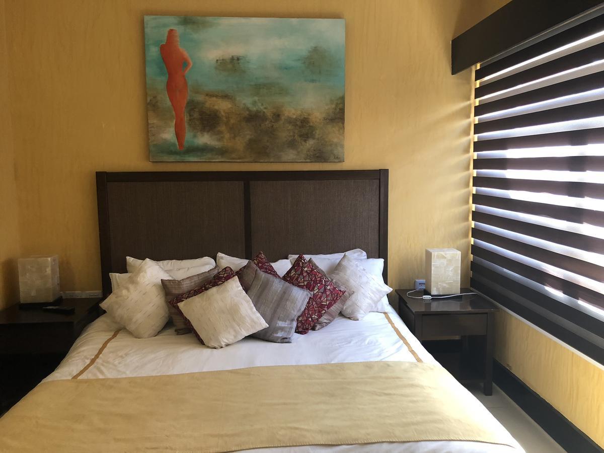 Aldea Thai By Blue Oceanfront Playa del Carmen Bagian luar foto