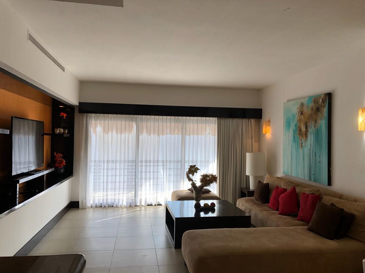 Aldea Thai By Blue Oceanfront Playa del Carmen Bagian luar foto